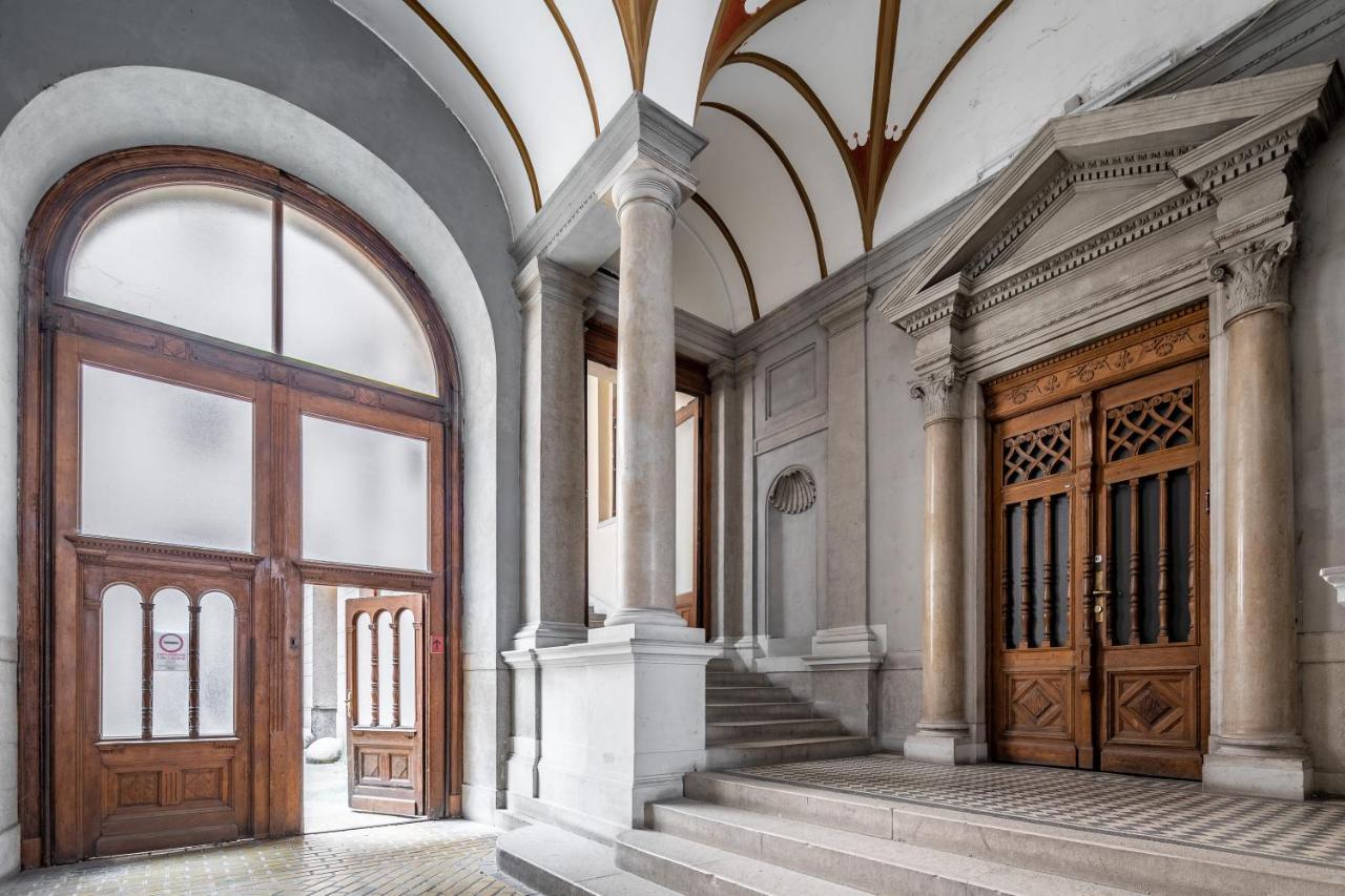 Luxurious Apartment 2Min Walk To Basilica Будапеща Екстериор снимка